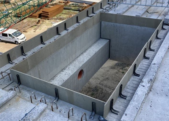 509. Dűbelezéssel gyorsan rögzíthető Betobord LS acéllábas permezsalu